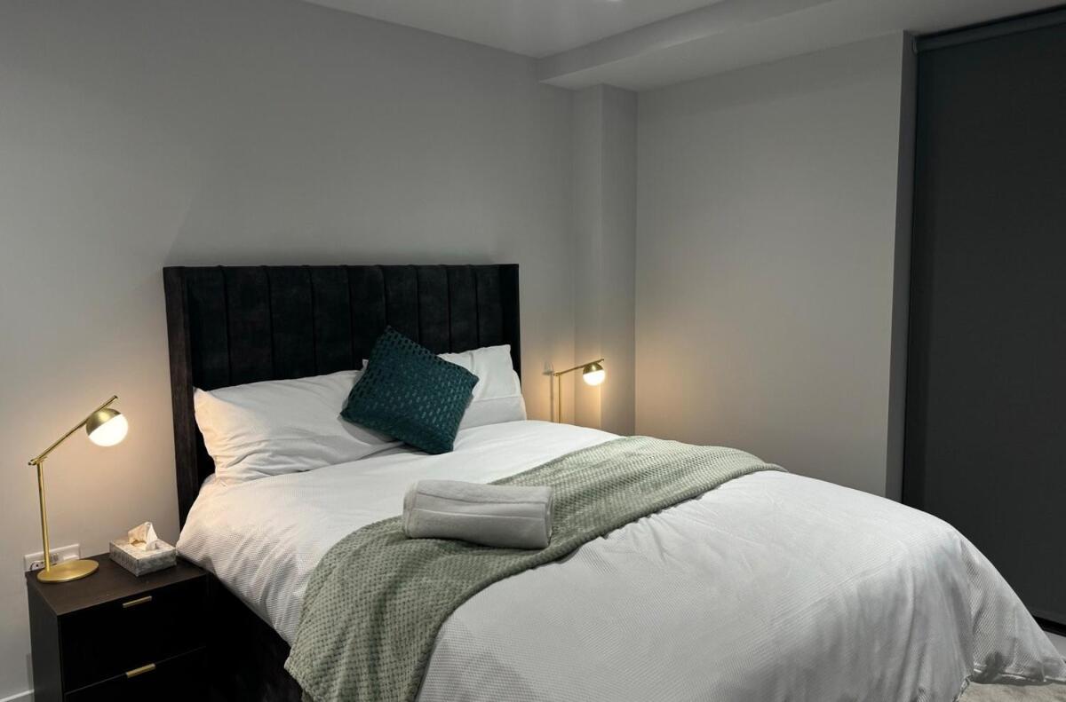 Modern 2-Bedroom Apartment In Heart Of Liverpool Bagian luar foto